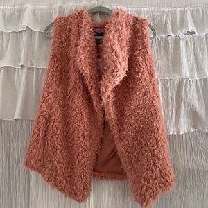 💖 3 for $35 NWT Forever 21 Pink Open Front Fur Vest